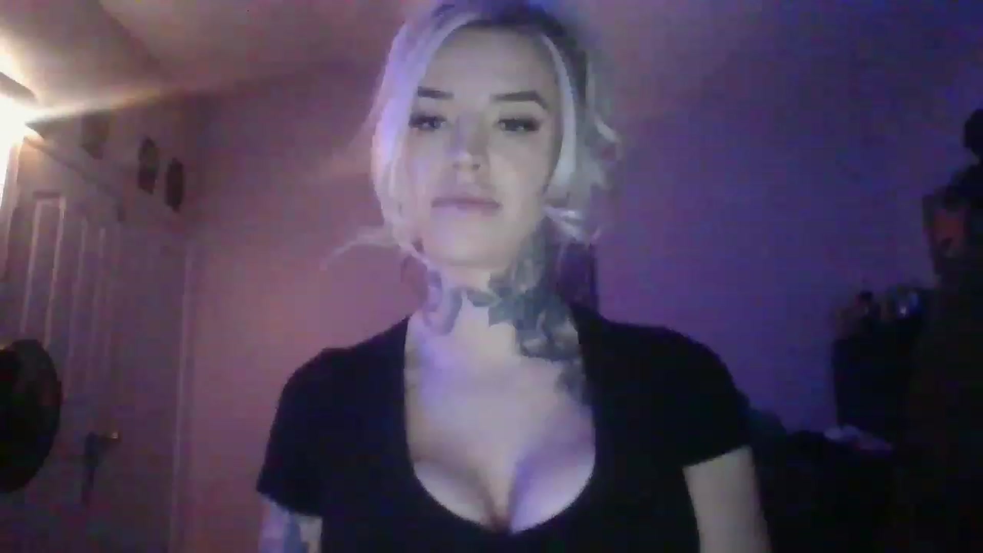 Gallery image thumbnail from Missgracexoco's myfreecams stream on, 12/06/2022, 24:47 image 15 of 20