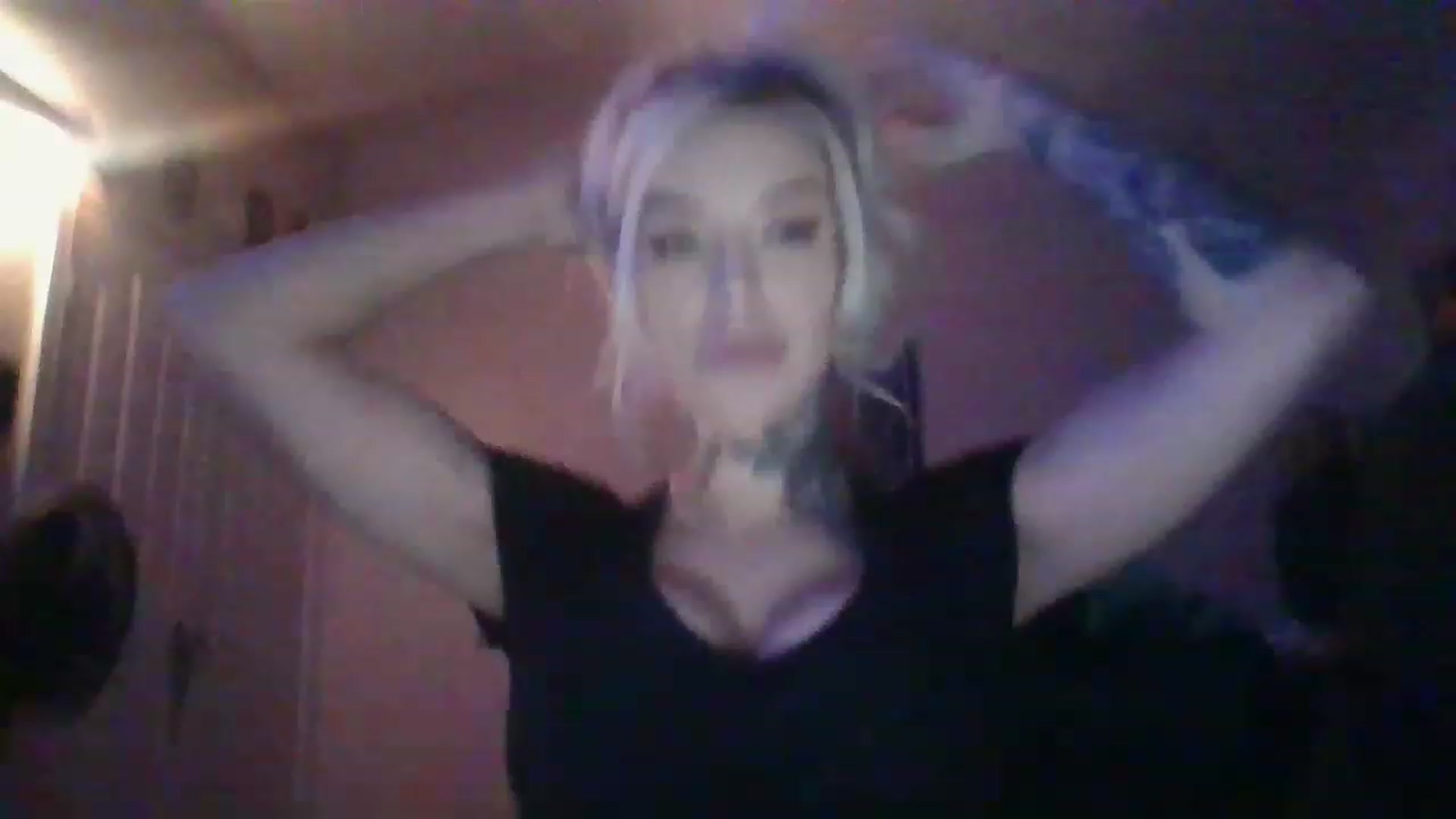 Gallery image thumbnail from Missgracexoco's myfreecams stream on, 12/06/2022, 24:47 image 19 of 20