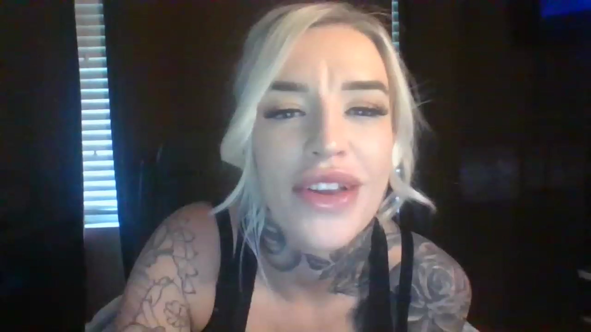 Gallery image thumbnail from Missgracexoco's myfreecams stream on, 12/12/2022, 18:28 image 3 of 20