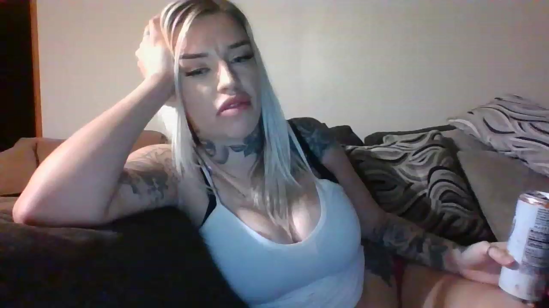 Gallery image thumbnail from Missgracexoco's myfreecams stream on, 01/16/2023, 14:32 image 20 of 20