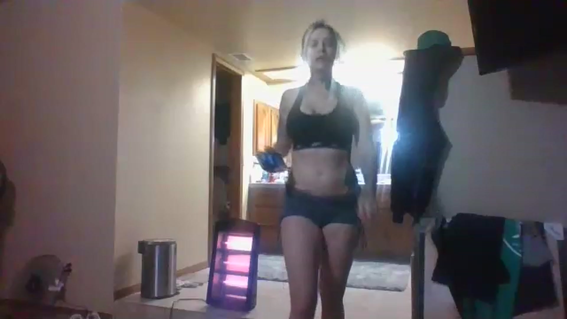 Gallery image thumbnail from Missgracexoco's myfreecams stream on, 02/18/2023, 13:12 image 13 of 20