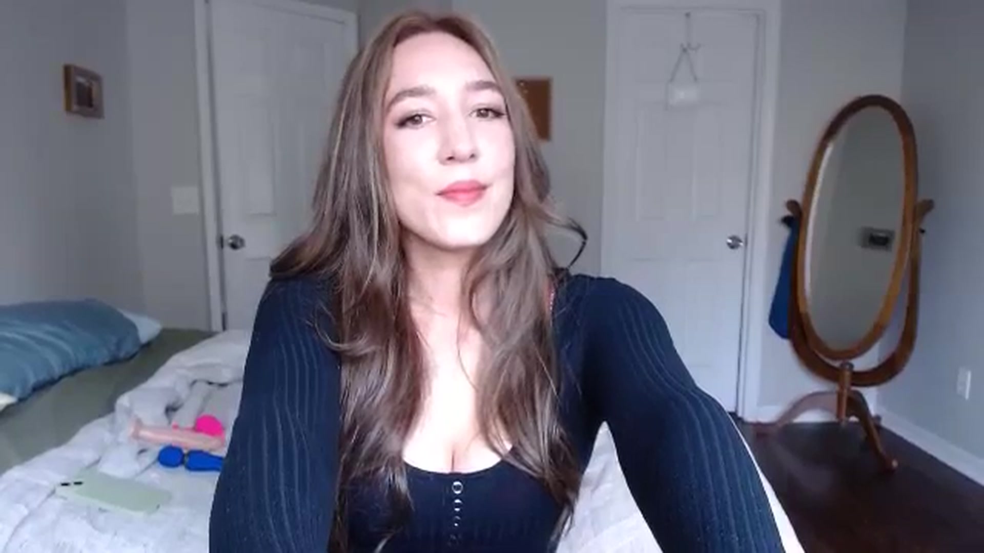 Gallery image thumbnail from Misshoney222's myfreecams stream on, 07/10/2025, 22:53 image 13 of 20