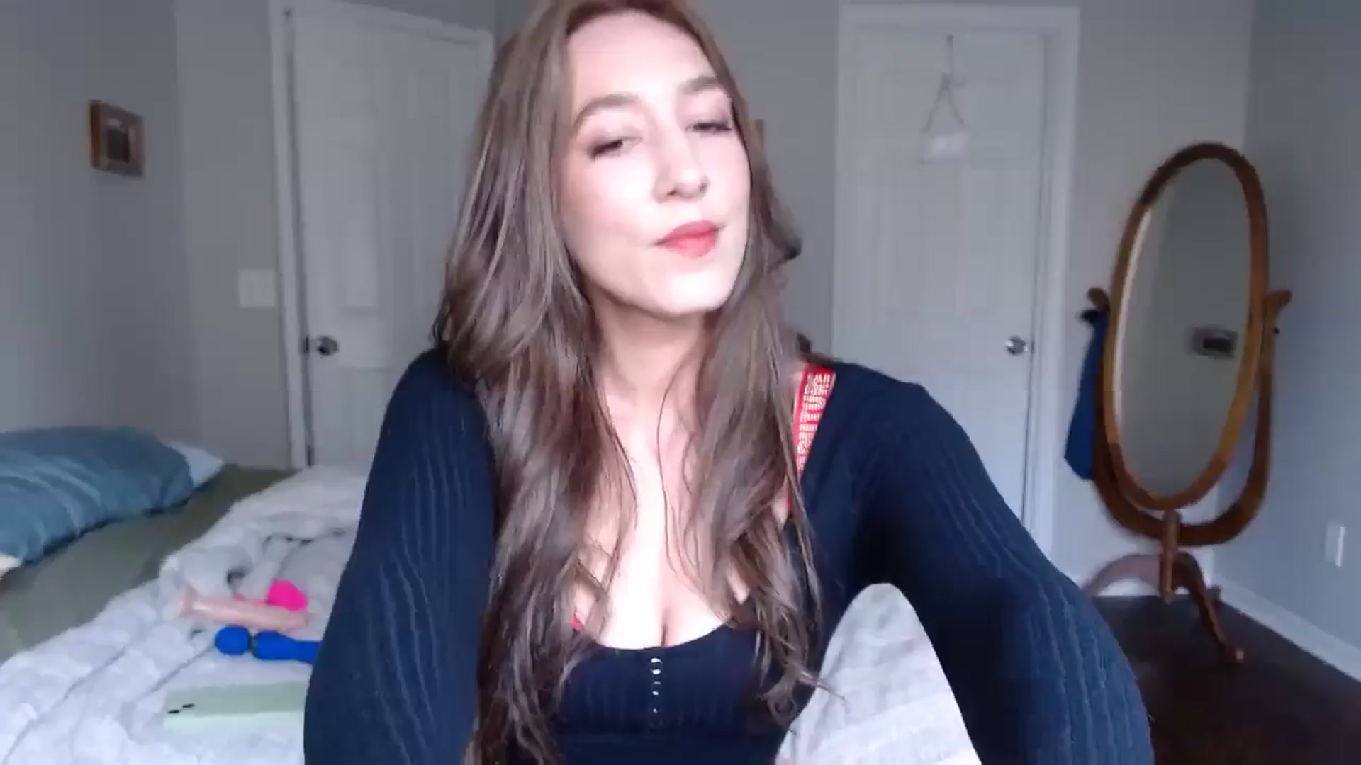 Gallery image thumbnail from Misshoney222's myfreecams stream on, 07/10/2025, 22:53 image 3 of 20