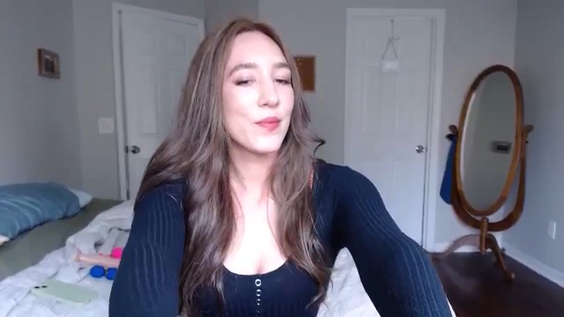 Gallery image thumbnail from Misshoney222's myfreecams stream on, 07/10/2025, 22:53 image 12 of 20