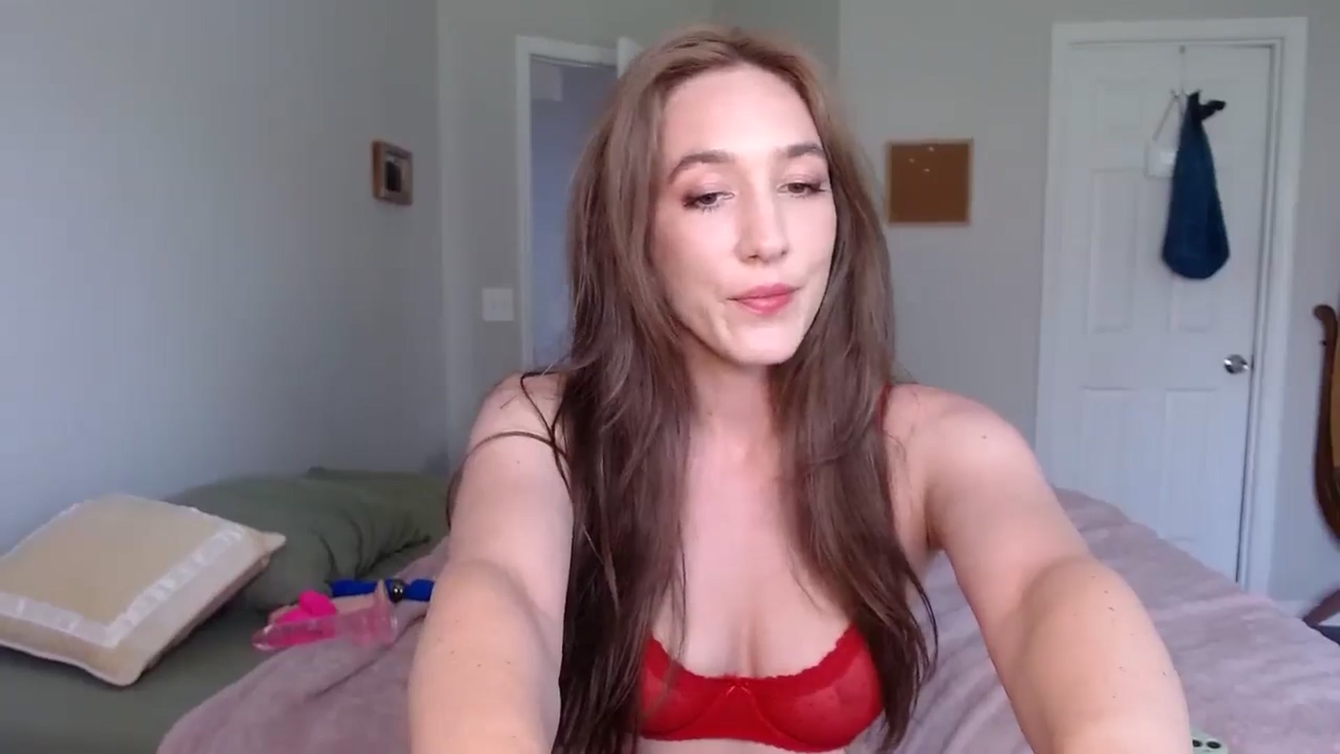 Gallery image thumbnail from Misshoney222's myfreecams stream on, 07/13/2025, 18:22 image 20 of 20
