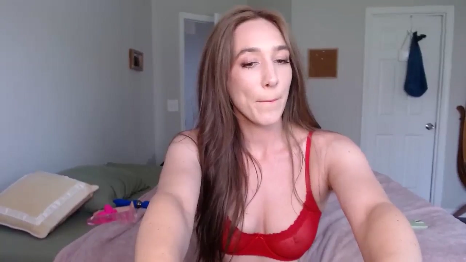 Gallery image thumbnail from Misshoney222's myfreecams stream on, 07/13/2025, 18:22 image 7 of 20