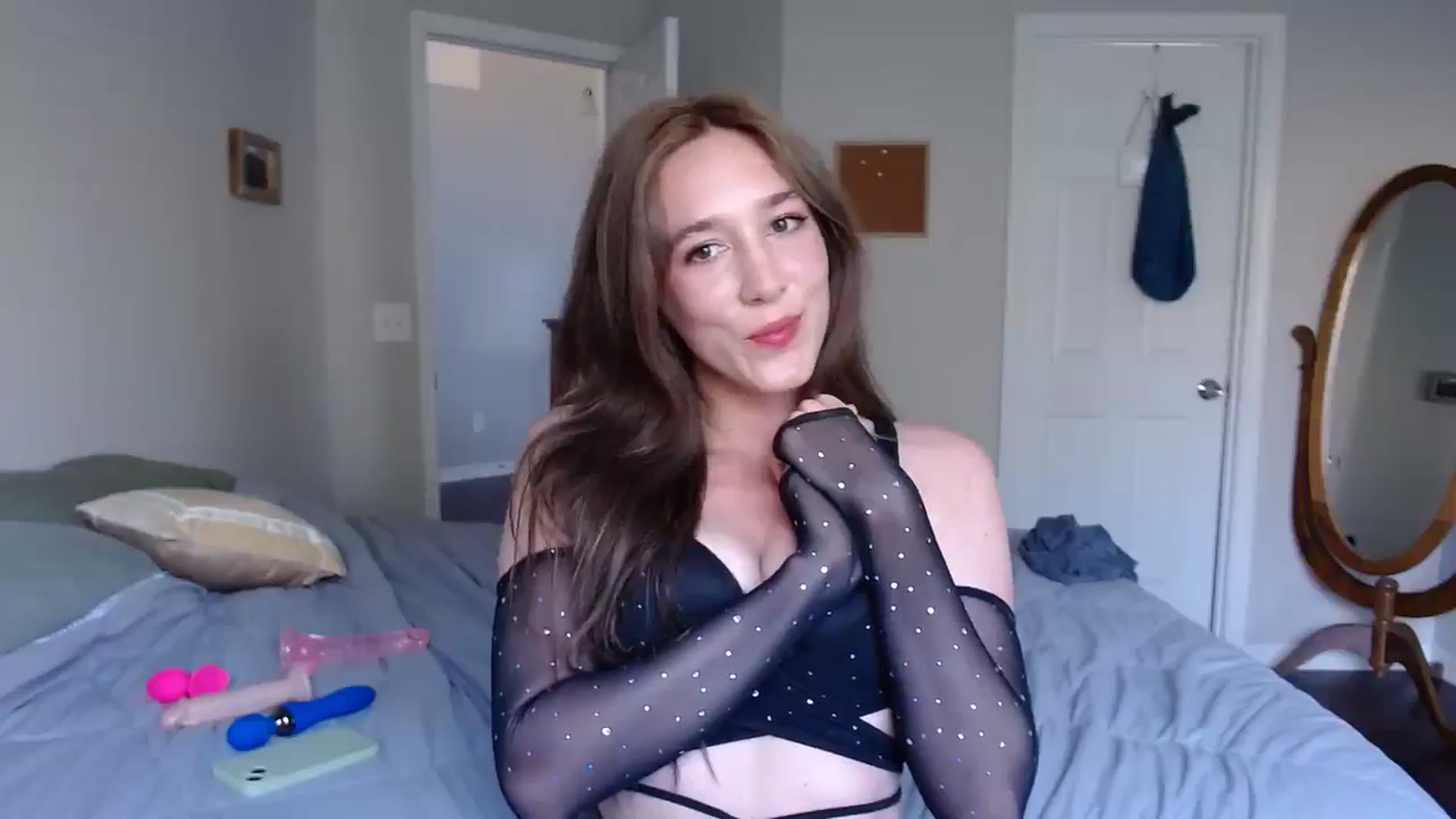 Gallery image thumbnail from Misshoney222's myfreecams stream on, 07/14/2025, 19:36 image 20 of 20