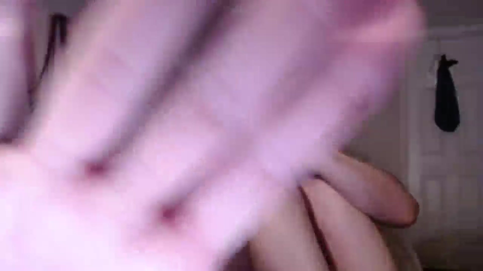 Gallery image thumbnail from Misshoney222's myfreecams stream on, 09/29/2025, 24:30 image 8 of 20