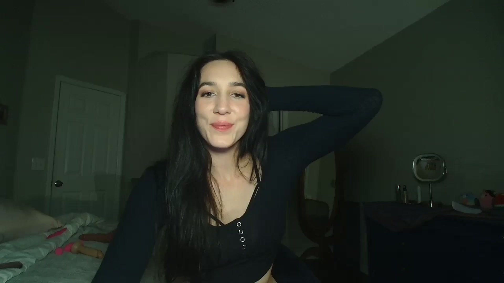 Gallery image thumbnail from Misshoney222's myfreecams stream on, 10/15/2025, 07:46 image 10 of 20