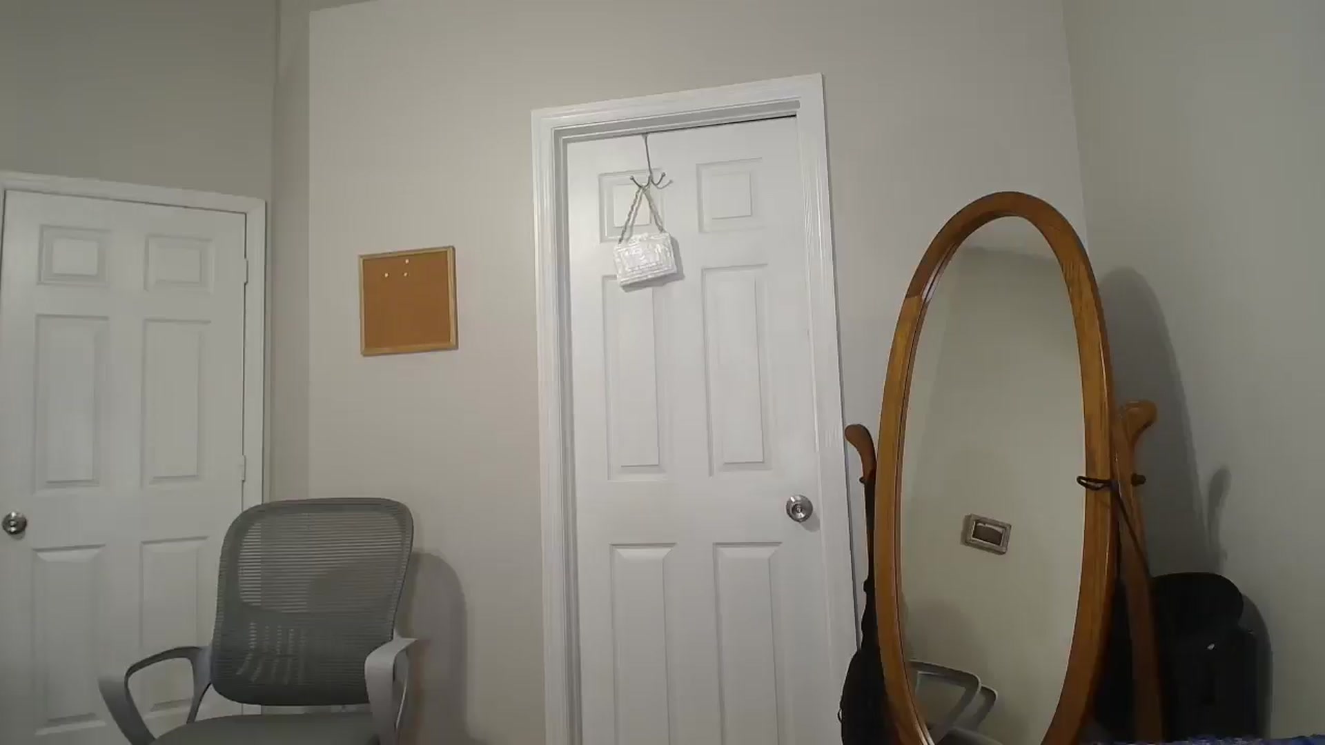 Gallery image thumbnail from Misshoney222's myfreecams stream on, 10/30/2025, 02:06 image 19 of 20