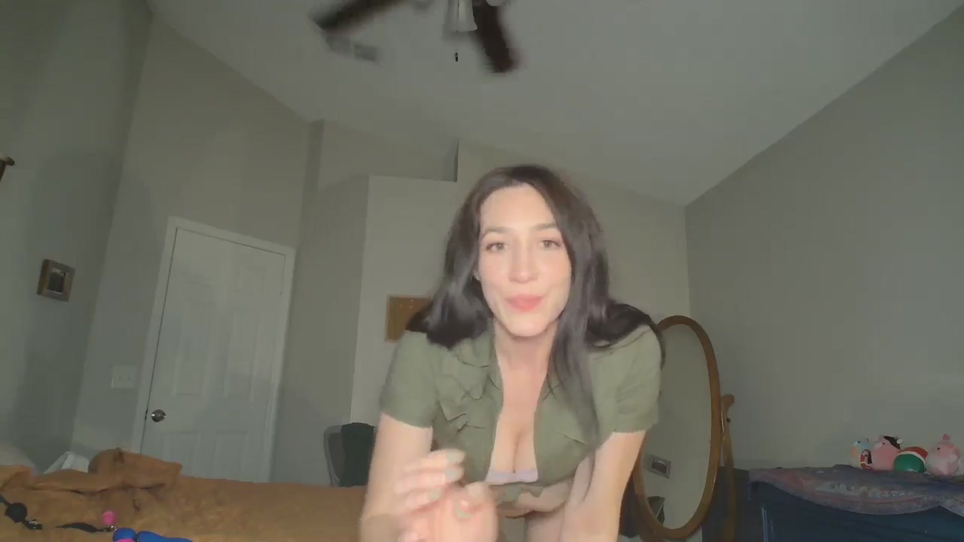 Gallery image thumbnail from Misshoney222's myfreecams stream on, 11/18/2025, 24:57 image 19 of 20
