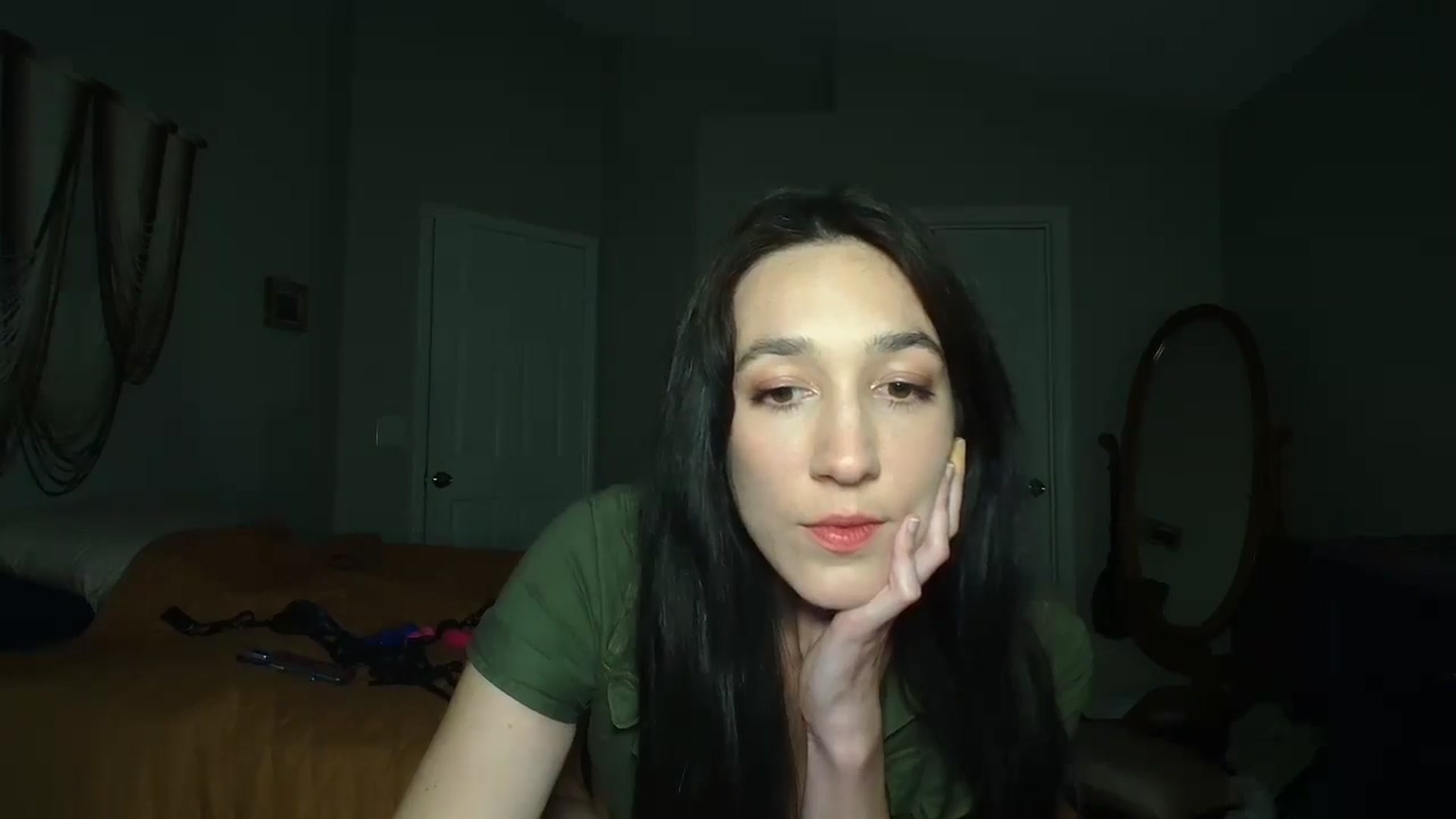 Gallery image thumbnail from Misshoney222's myfreecams stream on, 11/18/2025, 03:29 image 9 of 20