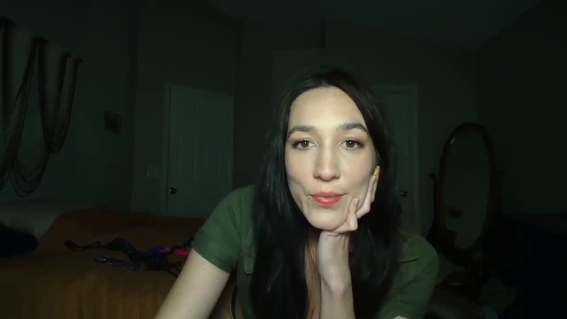 Gallery image thumbnail from Misshoney222's myfreecams stream on, 11/18/2025, 03:29 image 16 of 20