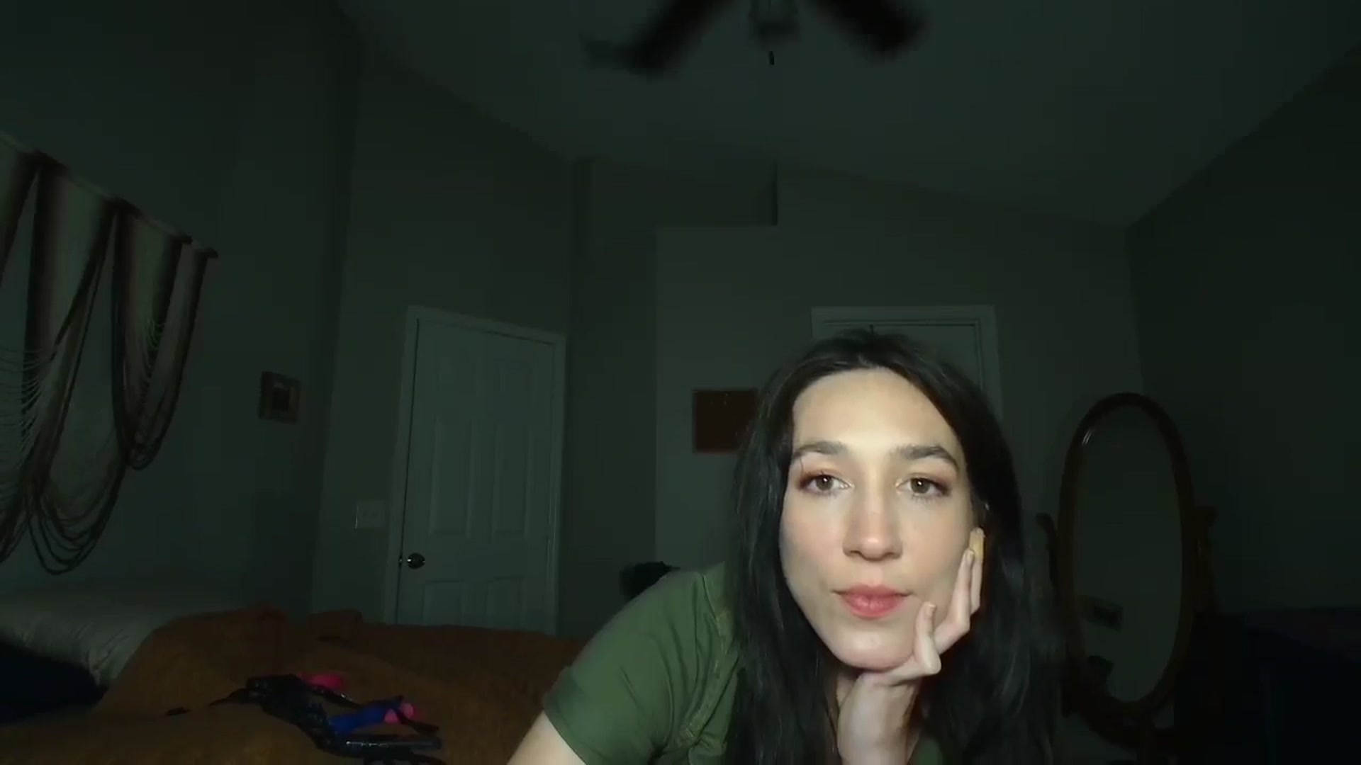 Gallery image thumbnail from Misshoney222's myfreecams stream on, 11/18/2025, 04:11 image 18 of 20