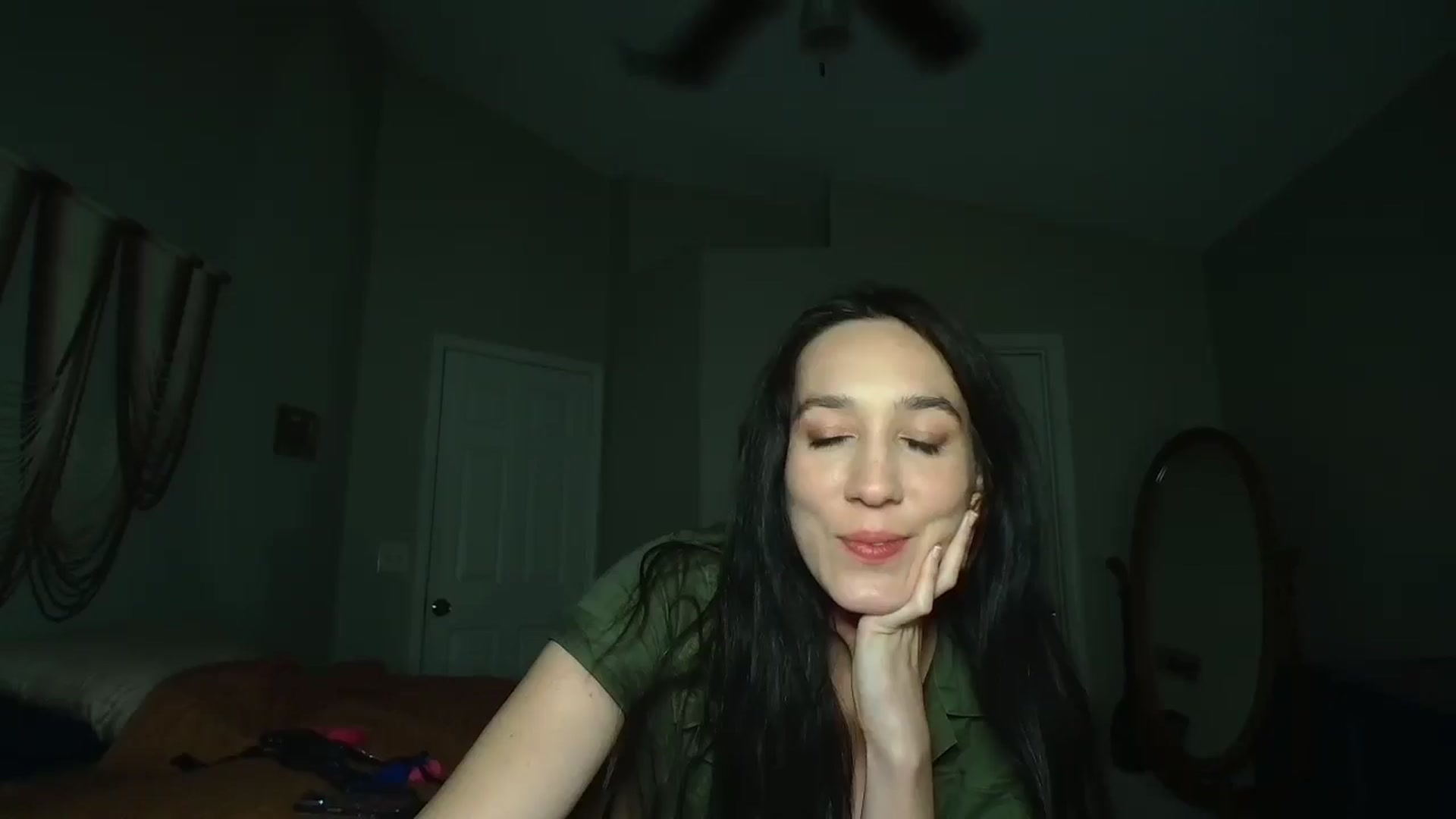 Gallery image thumbnail from Misshoney222's myfreecams stream on, 11/18/2025, 04:11 image 9 of 20