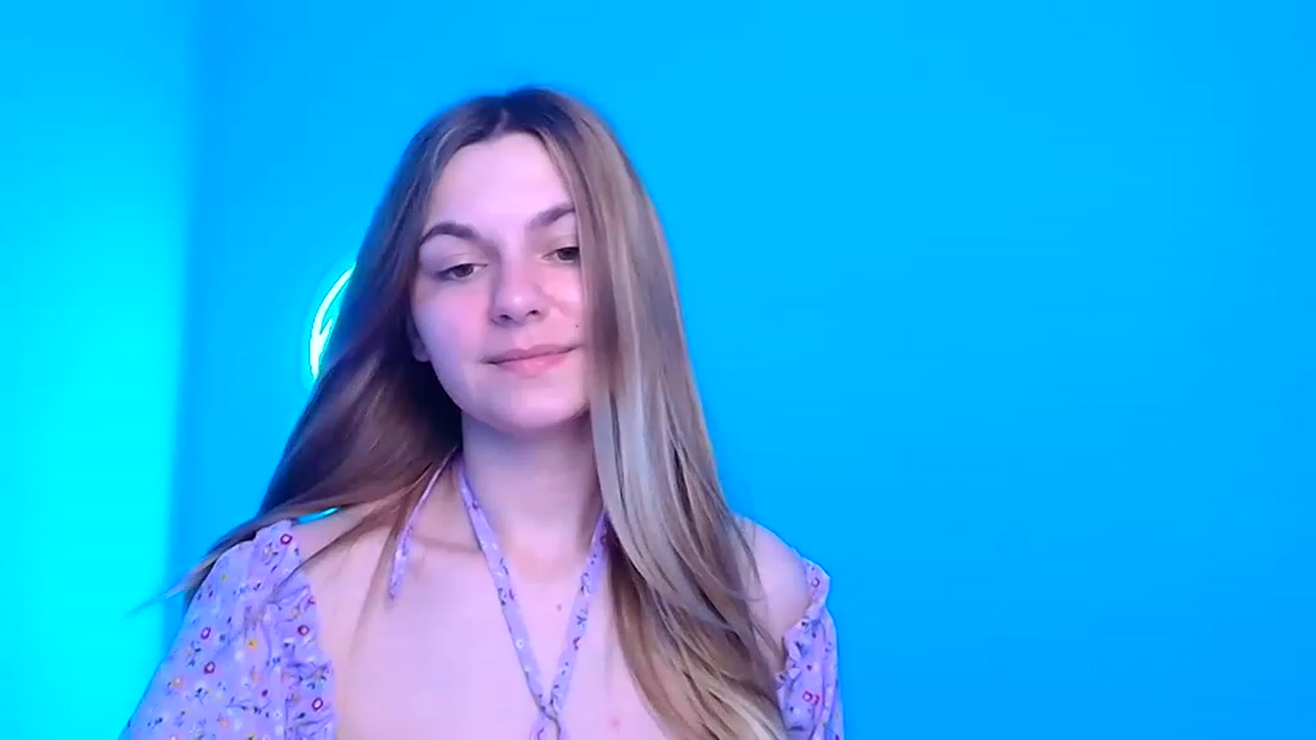 Gallery image thumbnail from Missi_More's myfreecams stream on, 06/17/2023, 14:03 image 16 of 20