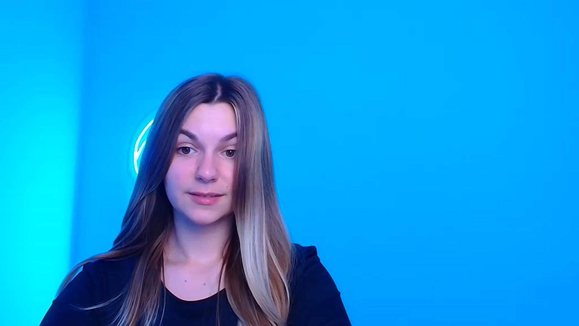 Gallery image thumbnail from Missi_More's myfreecams stream on, 06/17/2023, 17:17 image 14 of 20