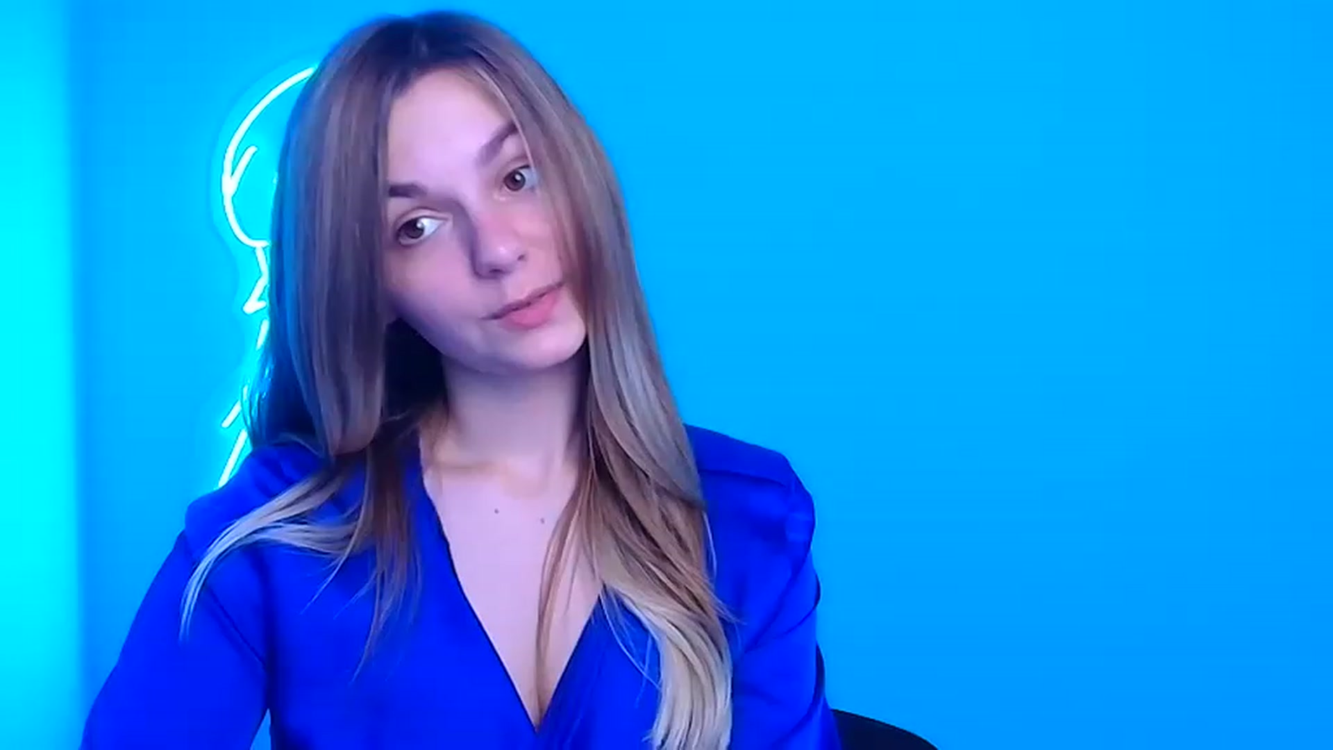 Gallery image thumbnail from Missi_More's myfreecams stream on, 06/26/2023, 09:27 image 14 of 20