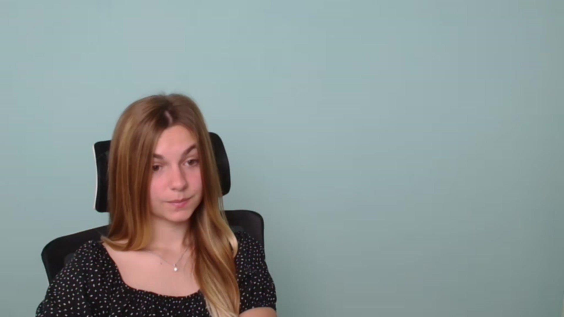 Gallery image thumbnail from Missi_More's myfreecams stream on, 07/17/2023, 06:23 image 20 of 20