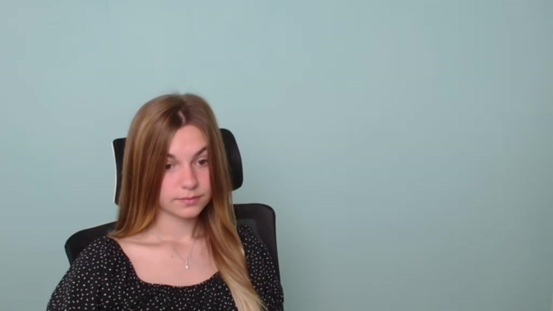 Gallery image thumbnail from Missi_More's myfreecams stream on, 07/17/2023, 06:23 image 13 of 20