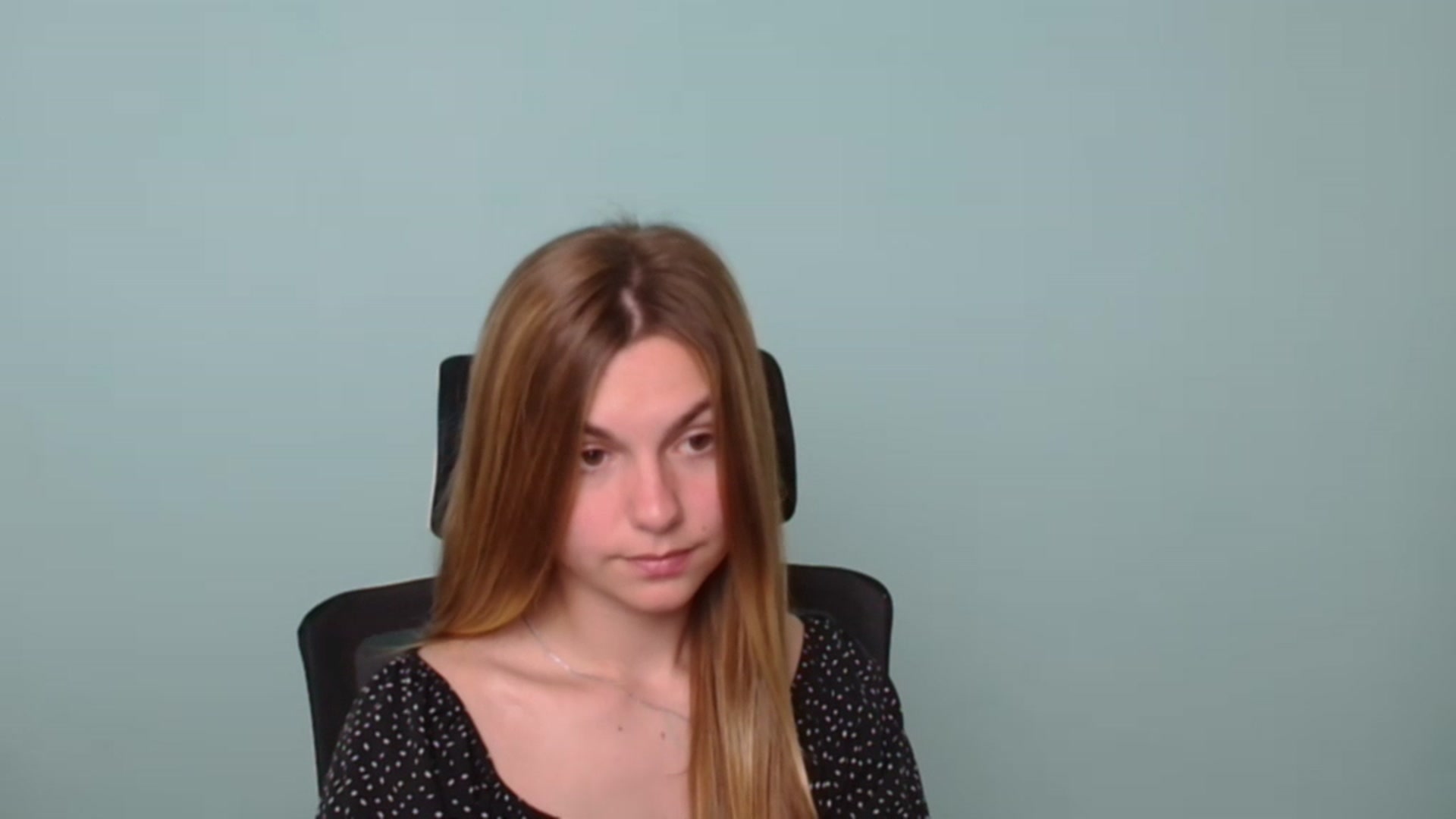 Gallery image thumbnail from Missi_More's myfreecams stream on, 07/17/2023, 08:26 image 4 of 20