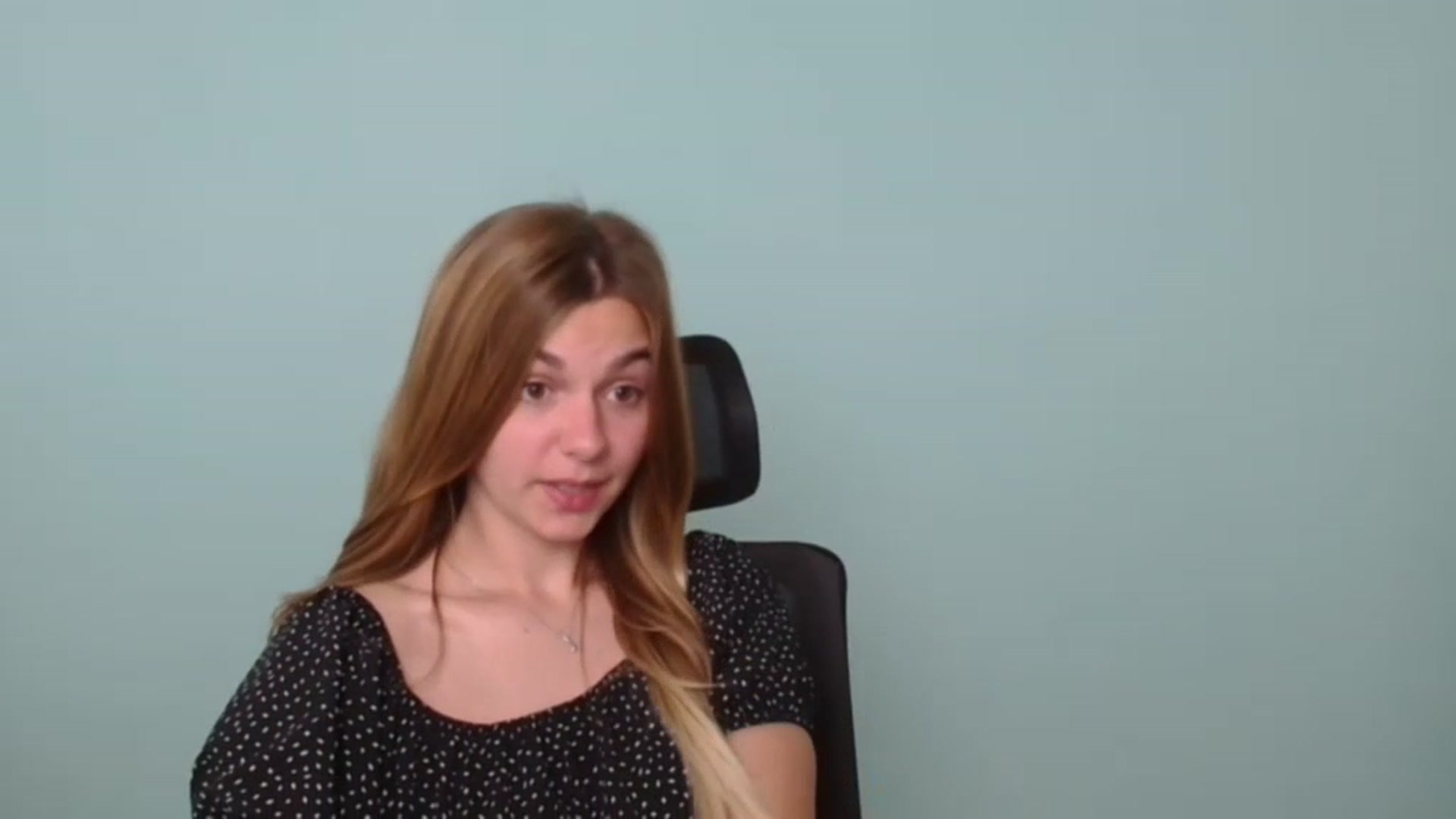 Gallery image thumbnail from Missi_More's myfreecams stream on, 07/17/2023, 08:26 image 20 of 20