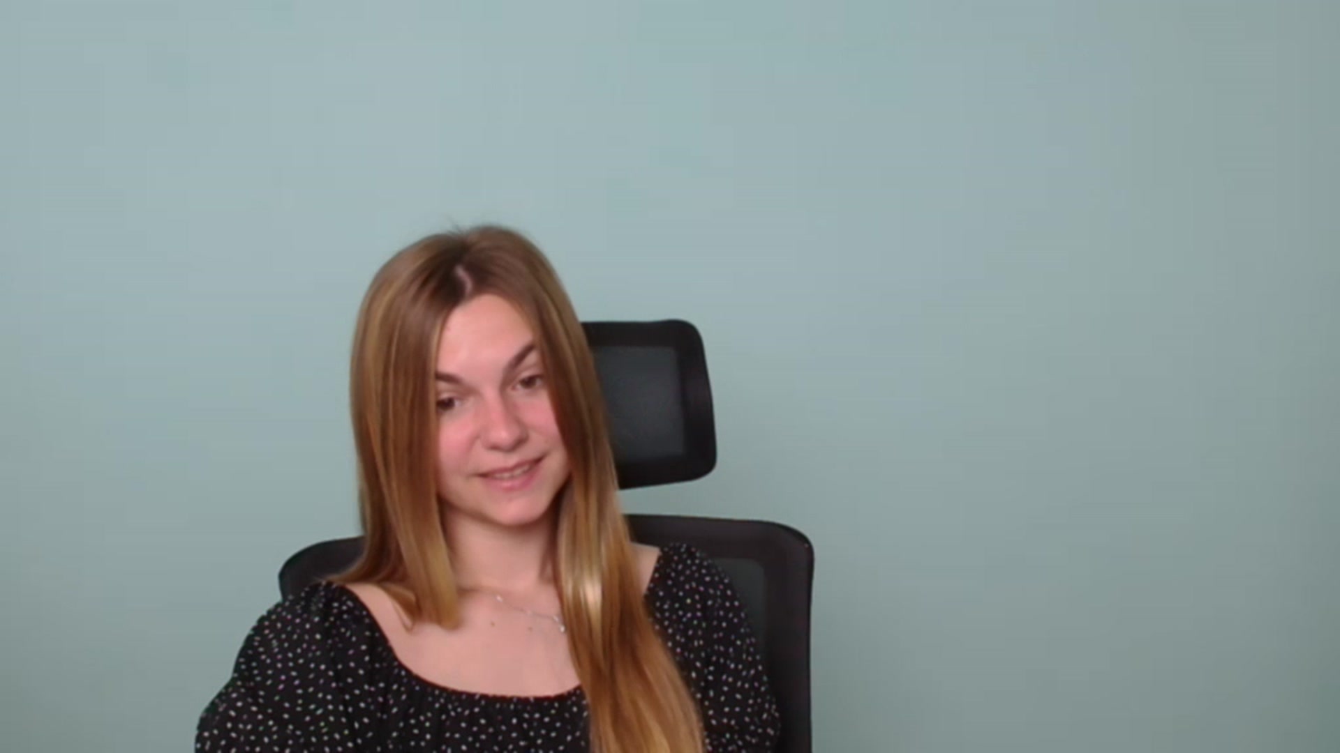 Gallery image thumbnail from Missi_More's myfreecams stream on, 07/17/2023, 08:26 image 5 of 20