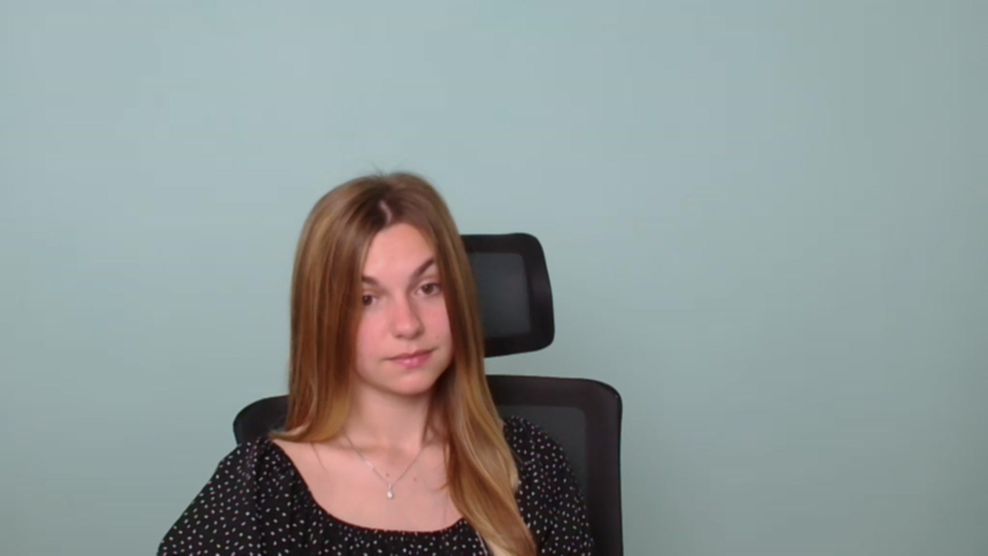 Gallery image thumbnail from Missi_More's myfreecams stream on, 07/17/2023, 08:26 image 12 of 20