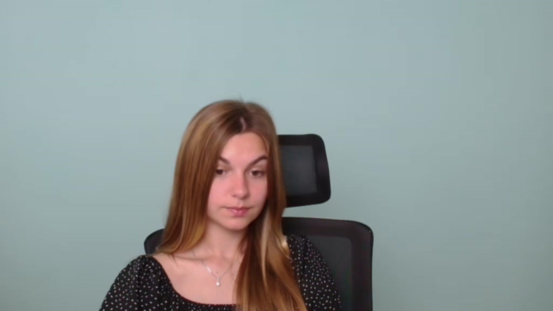 Gallery image thumbnail from Missi_More's myfreecams stream on, 07/17/2023, 08:26 image 13 of 20