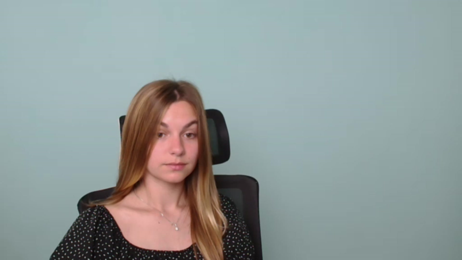 Gallery image thumbnail from Missi_More's myfreecams stream on, 07/17/2023, 08:26 image 6 of 20