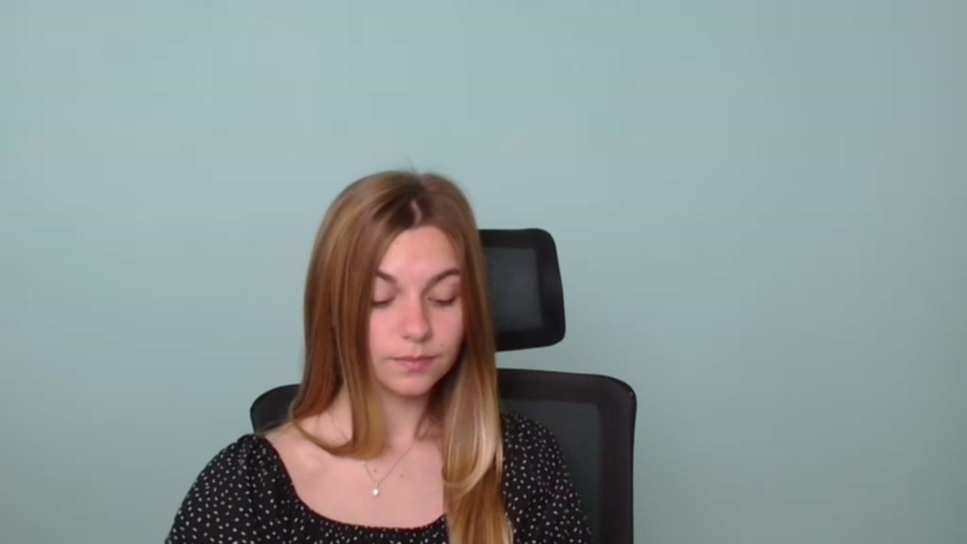 Gallery image thumbnail from Missi_More's myfreecams stream on, 07/17/2023, 08:26 image 10 of 20
