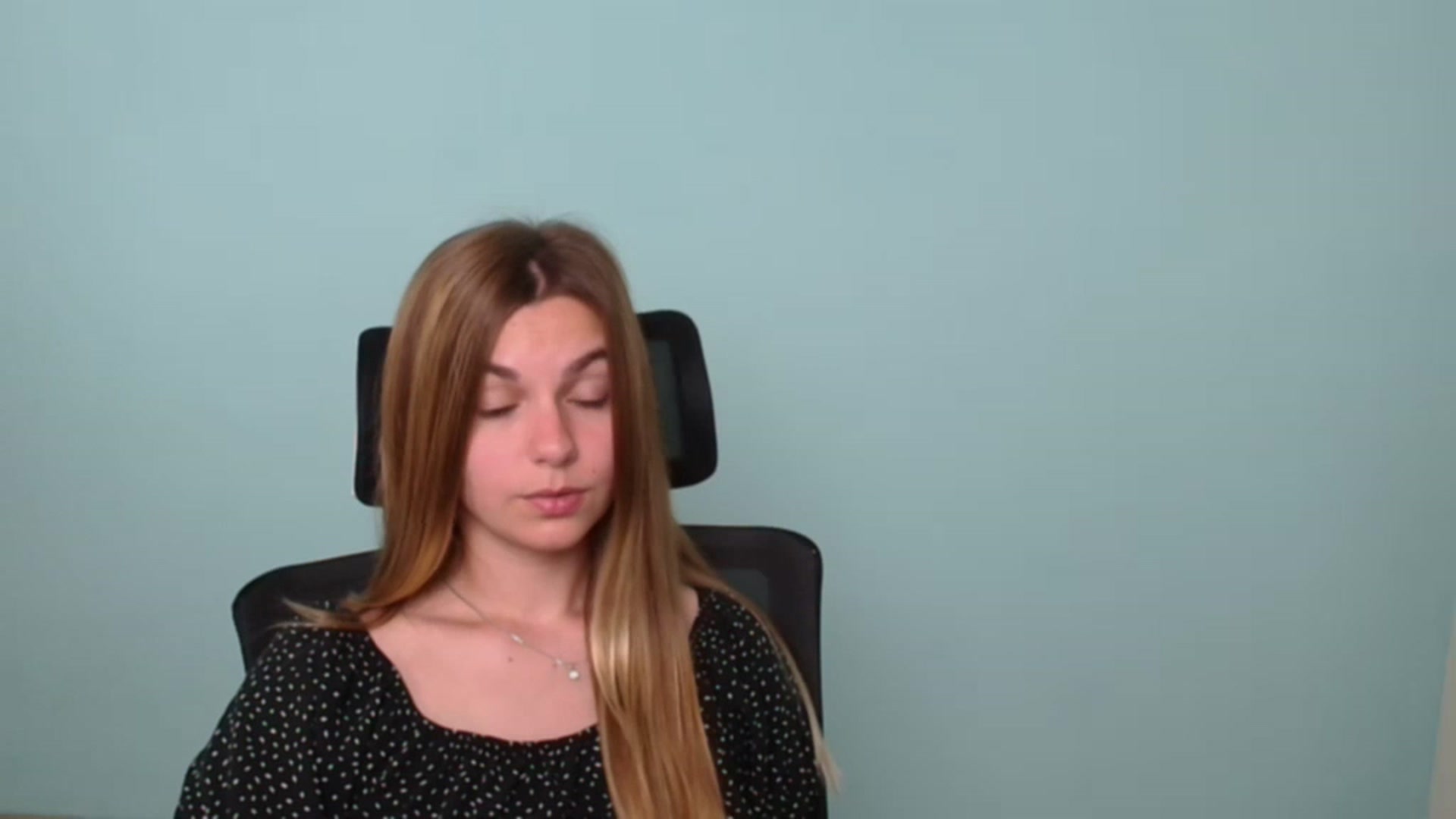 Gallery image thumbnail from Missi_More's myfreecams stream on, 07/17/2023, 09:42 image 3 of 20