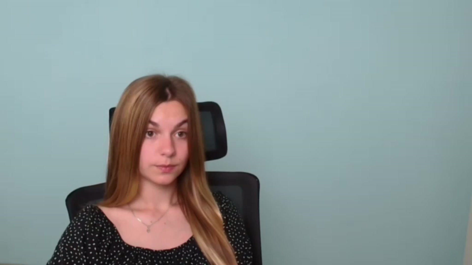 Gallery image thumbnail from Missi_More's myfreecams stream on, 07/17/2023, 09:42 image 14 of 20