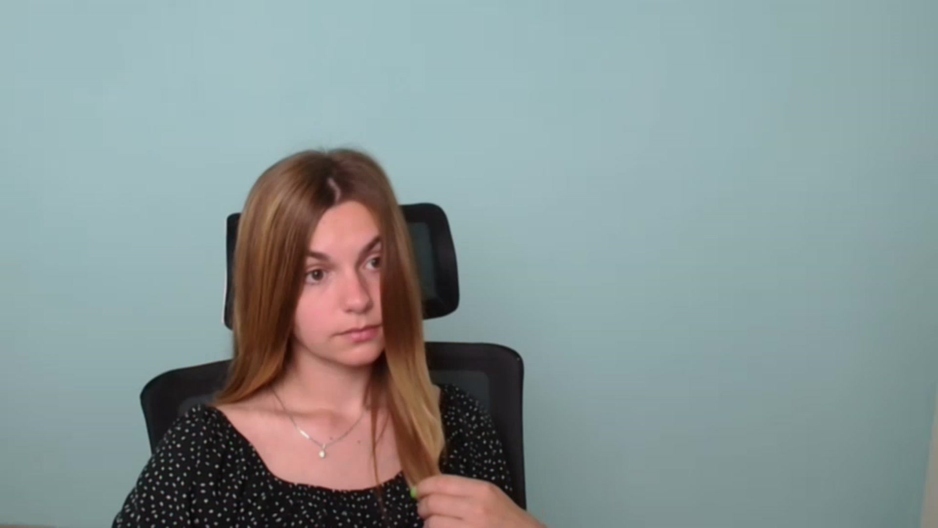 Gallery image thumbnail from Missi_More's myfreecams stream on, 07/17/2023, 09:42 image 12 of 20