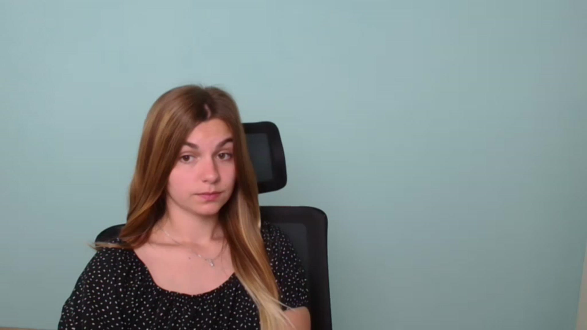Gallery image thumbnail from Missi_More's myfreecams stream on, 07/17/2023, 09:42 image 2 of 20