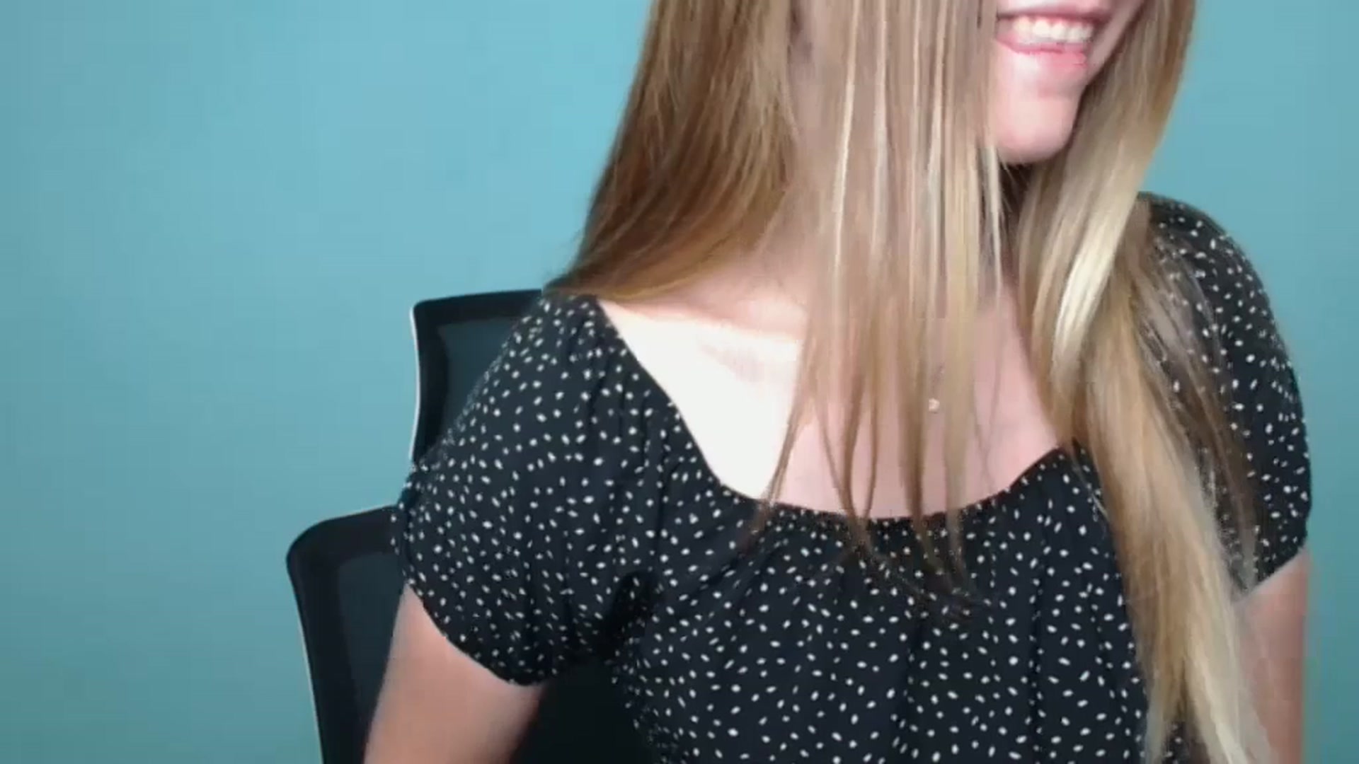 Gallery image thumbnail from Missi_More's myfreecams stream on, 07/17/2023, 10:59 image 8 of 20