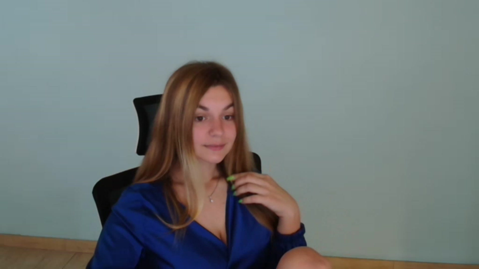 Gallery image thumbnail from Missi_More's myfreecams stream on, 07/18/2023, 06:39 image 10 of 20