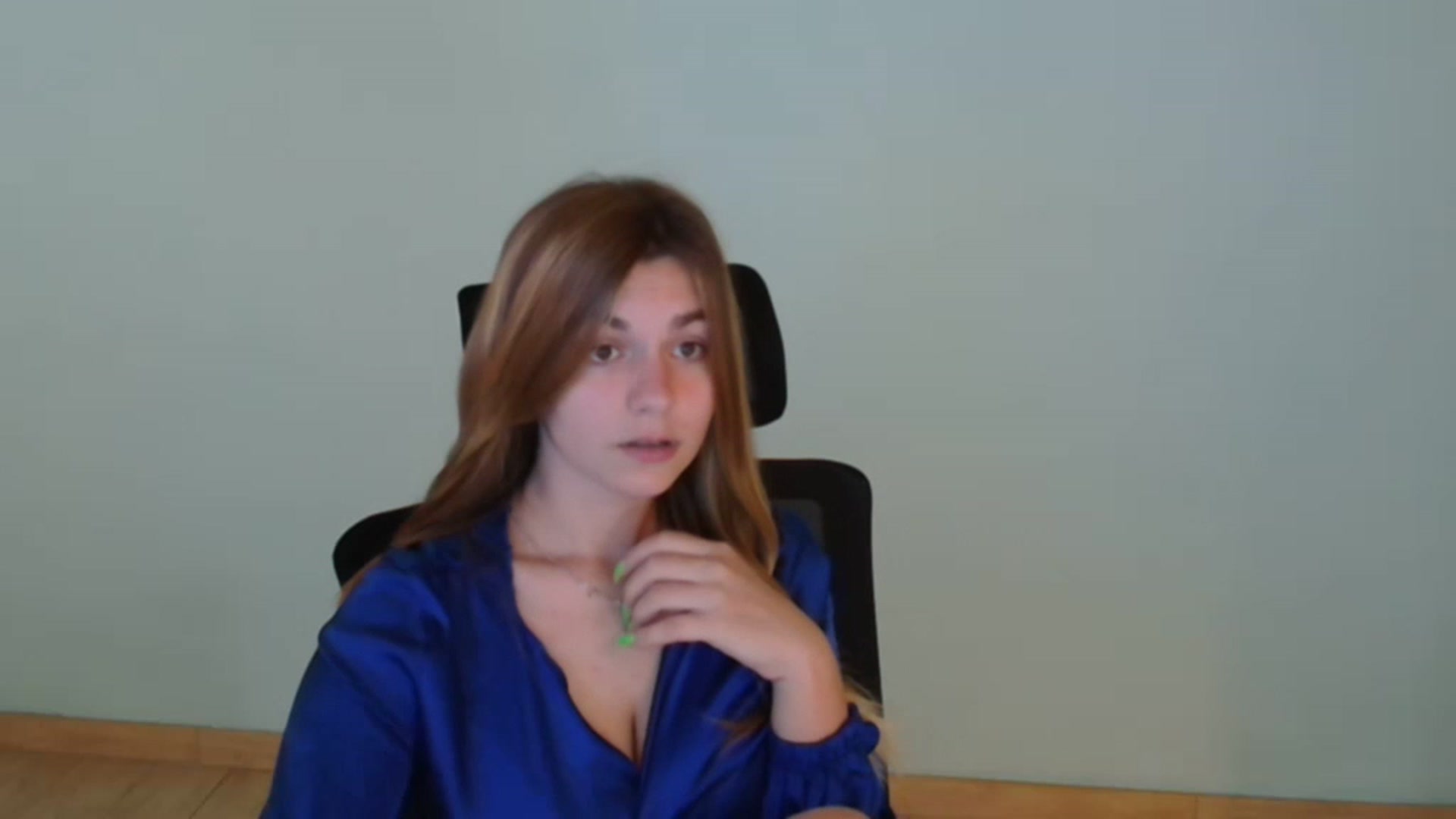 Gallery image thumbnail from Missi_More's myfreecams stream on, 07/18/2023, 06:39 image 17 of 20
