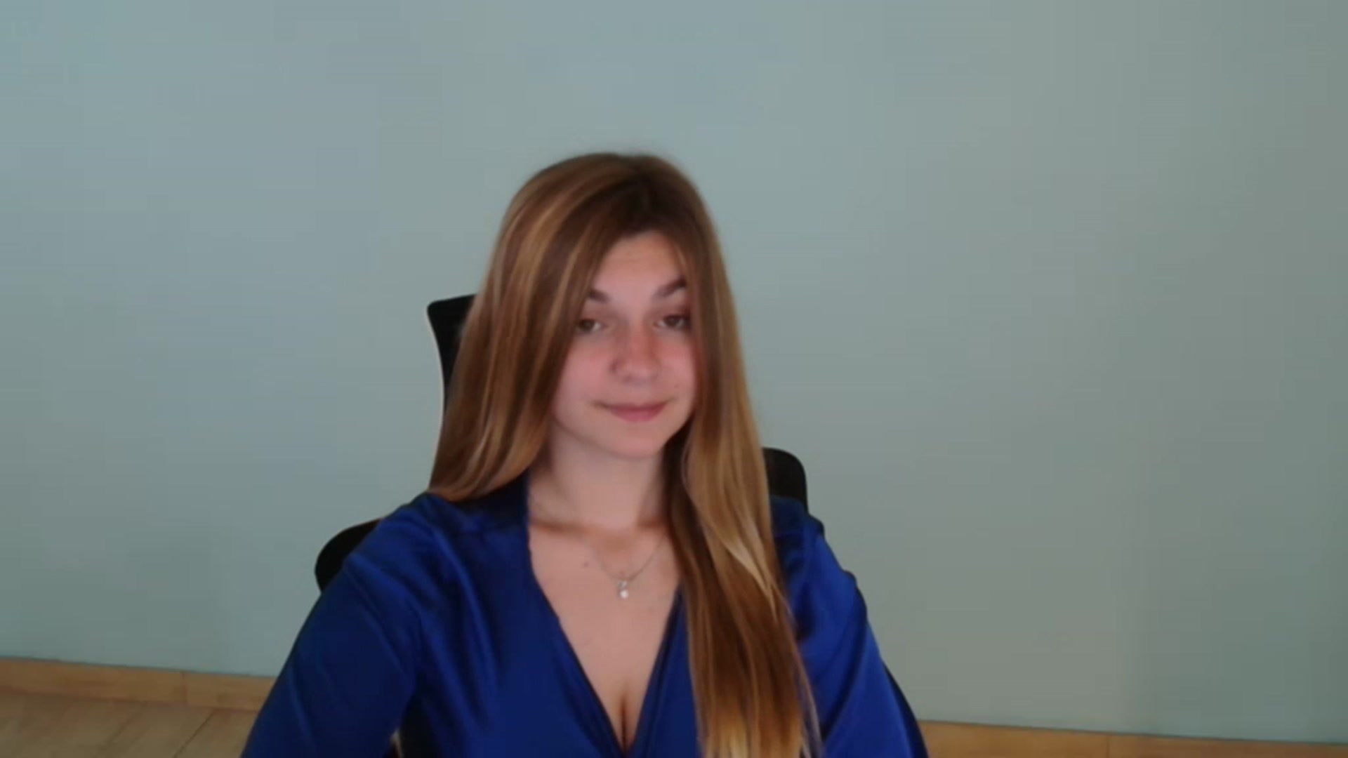 Gallery image thumbnail from Missi_More's myfreecams stream on, 07/18/2023, 08:10 image 13 of 20