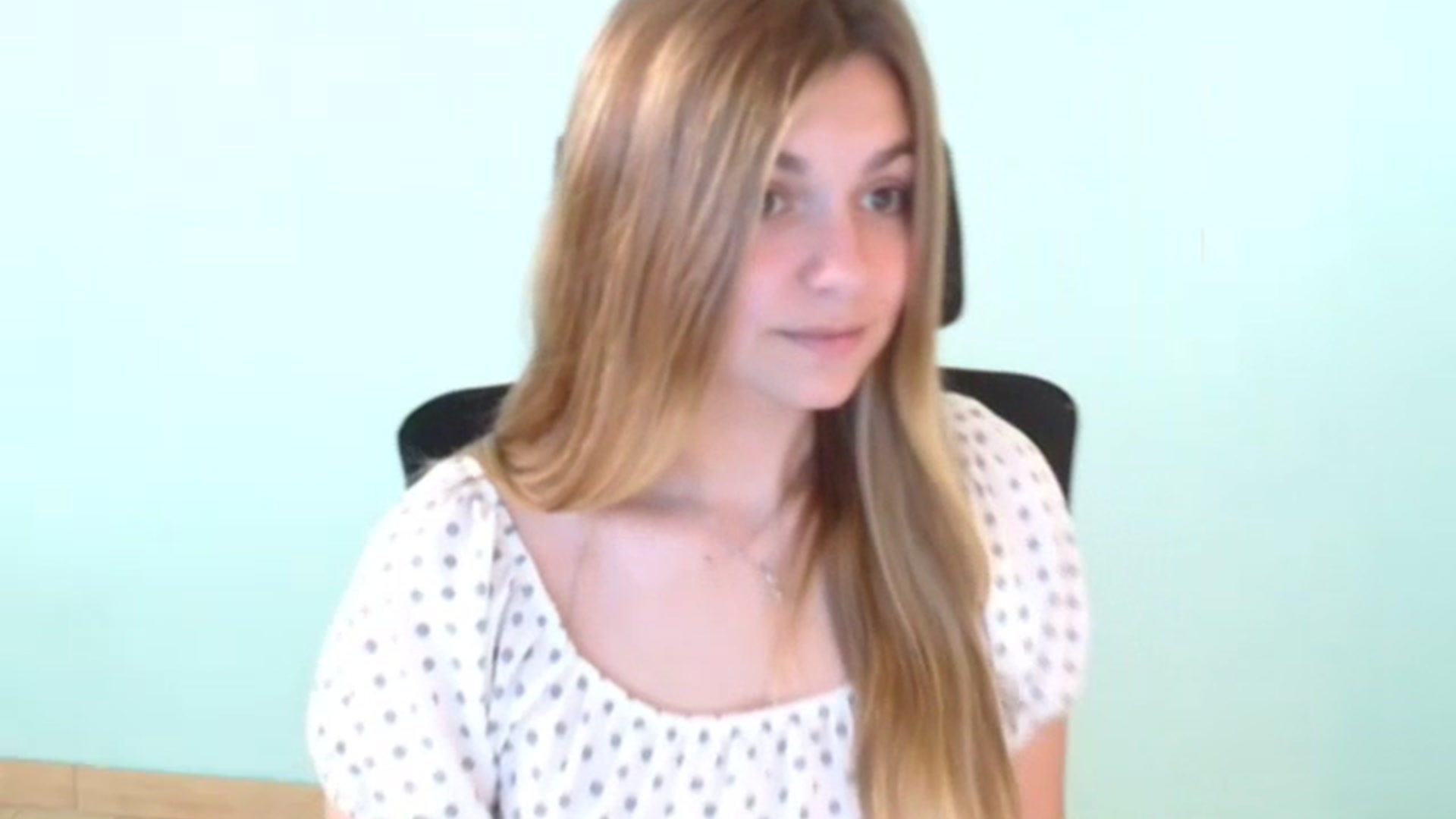 Gallery image thumbnail from Missi_More's myfreecams stream on, 07/21/2023, 07:59 image 16 of 20