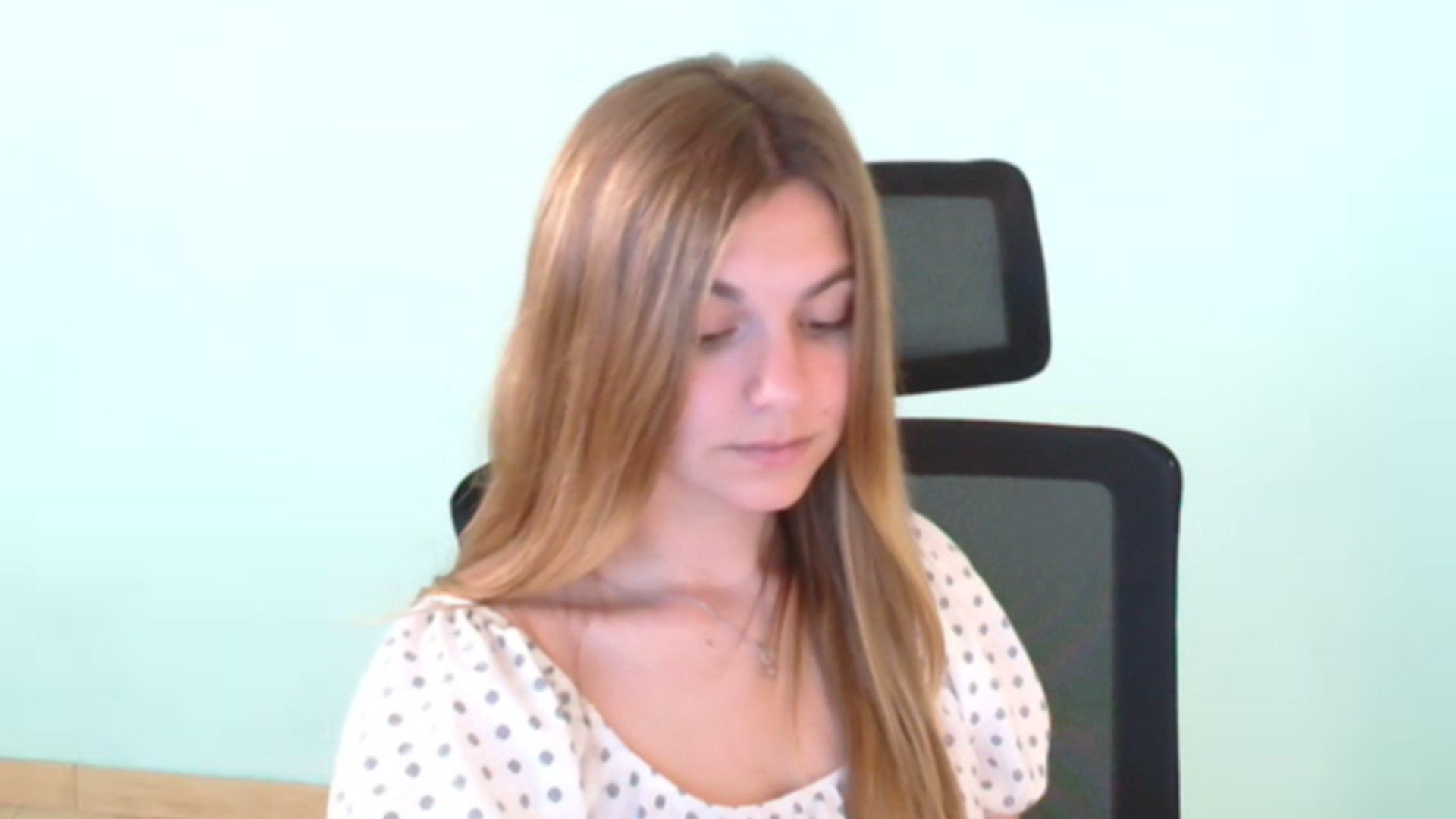 Gallery image thumbnail from Missi_More's myfreecams stream on, 07/21/2023, 07:59 image 15 of 20