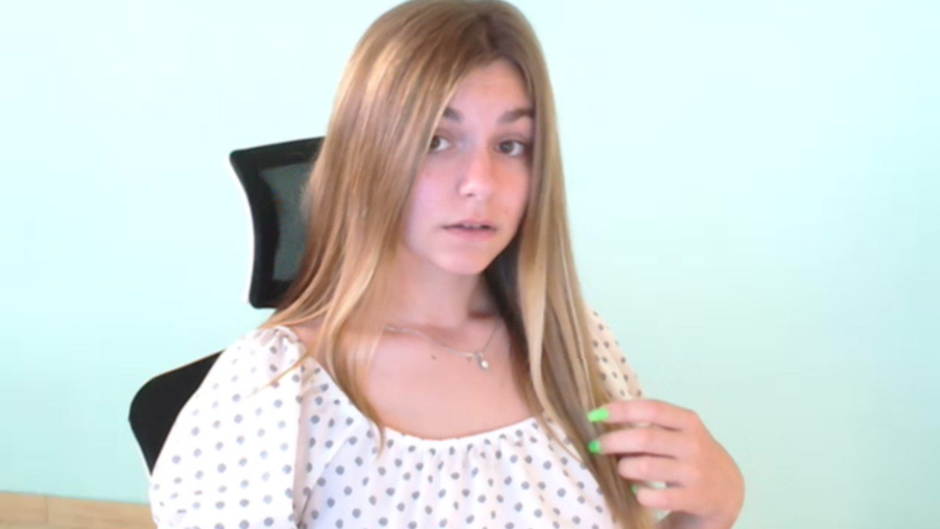Gallery image thumbnail from Missi_More's myfreecams stream on, 07/21/2023, 07:59 image 18 of 20