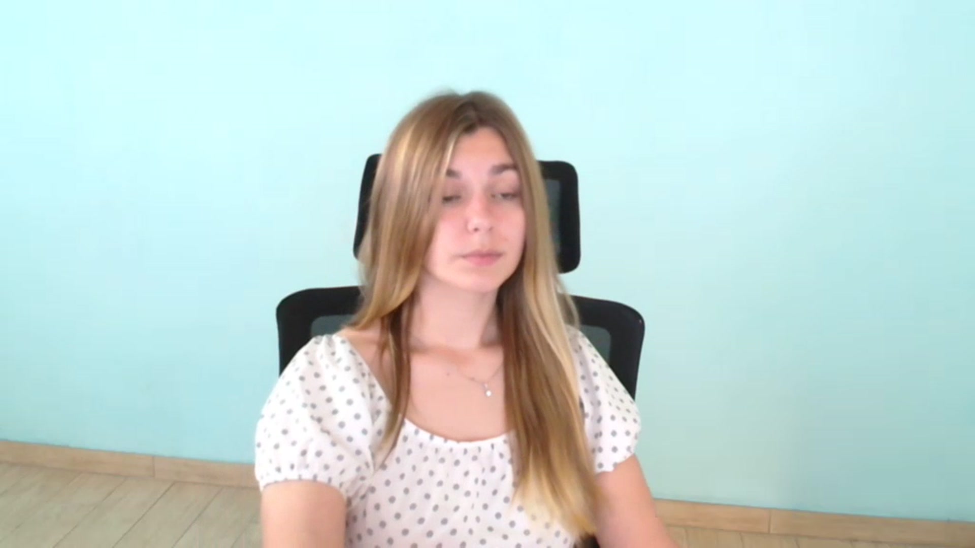 Gallery image thumbnail from Missi_More's myfreecams stream on, 07/21/2023, 10:41 image 9 of 20