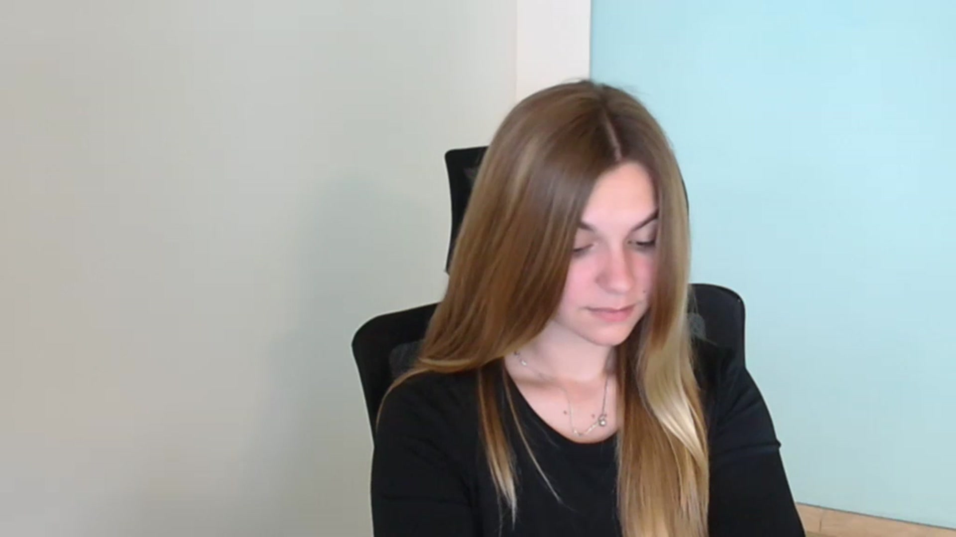 Gallery image thumbnail from Missi_More's myfreecams stream on, 07/22/2023, 19:42 image 3 of 20