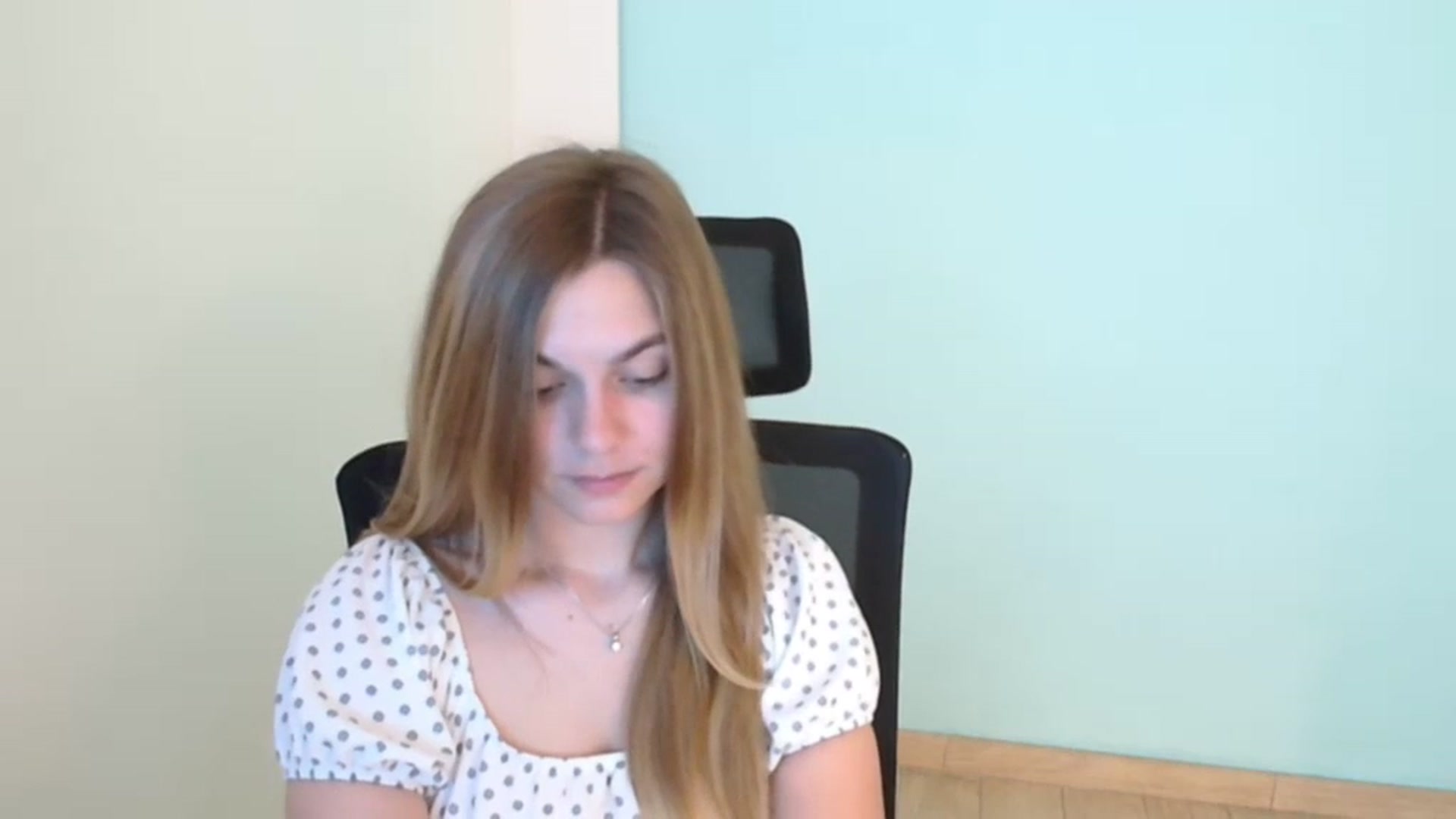 Gallery image thumbnail from Missi_More's myfreecams stream on, 07/24/2023, 10:20 image 13 of 20