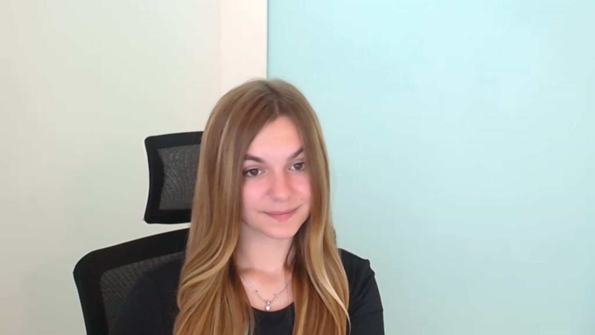 Gallery image thumbnail from Missi_More's myfreecams stream on, 07/25/2023, 07:54 image 3 of 20