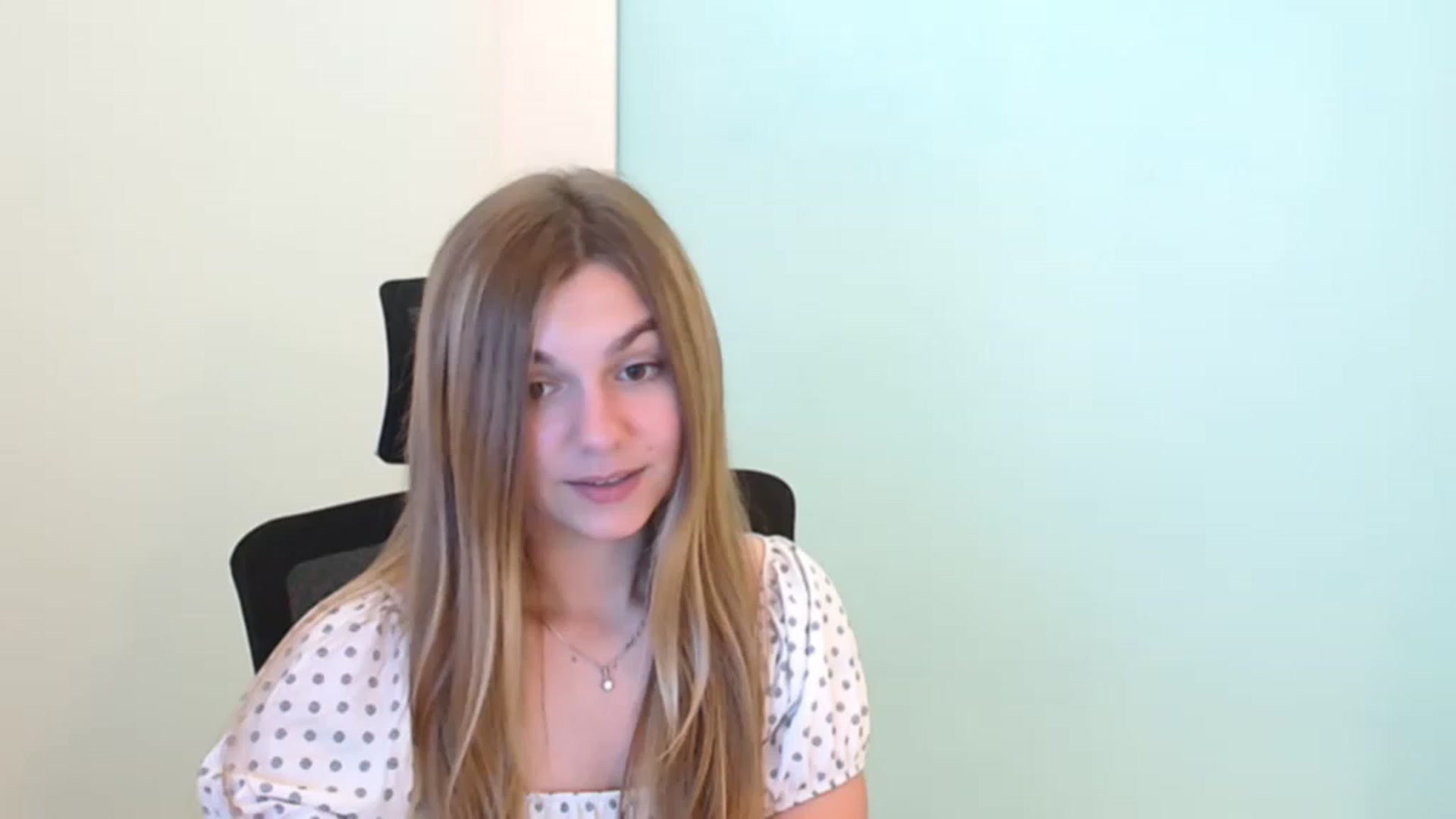 Gallery image thumbnail from Missi_More's myfreecams stream on, 07/25/2023, 10:44 image 20 of 20