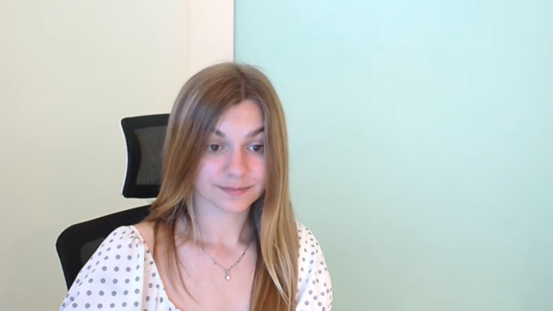 Gallery image thumbnail from Missi_More's myfreecams stream on, 07/25/2023, 10:44 image 4 of 20