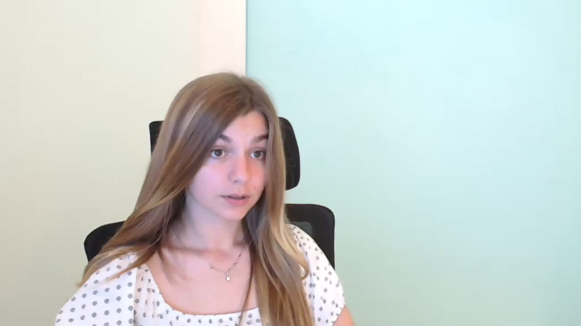 Gallery image thumbnail from Missi_More's myfreecams stream on, 07/25/2023, 10:44 image 11 of 20