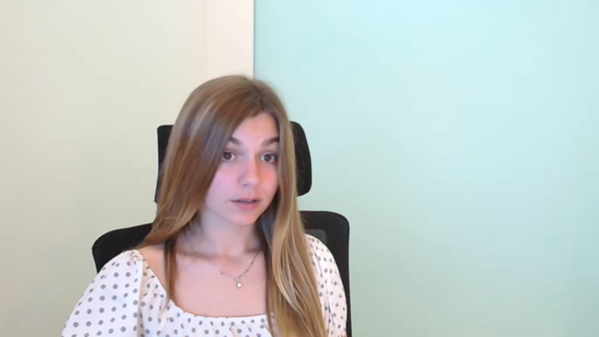 Gallery image thumbnail from Missi_More's myfreecams stream on, 07/25/2023, 10:44 image 8 of 20